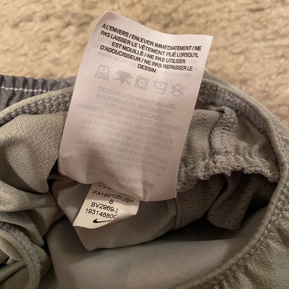 Nike Dri-FIT Running Shorts - Picture 6 of 6